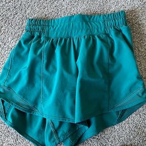 lululemon hotty hots